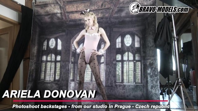 Photoshoot film with awesome Ariela