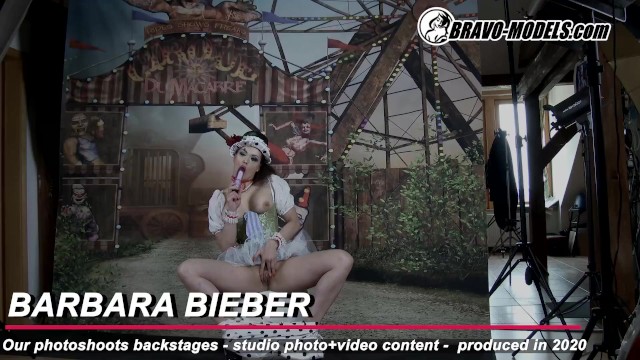 Cosplay video with sexy Barbara Bieber