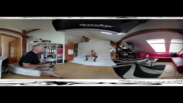 Masturbate scene with gorgeous Anna Ray