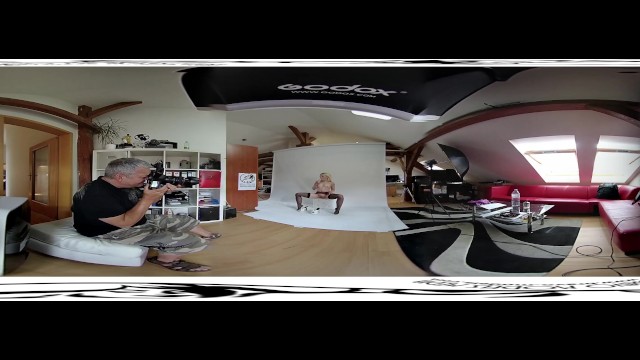 Reality video with gorgeous Anna Ray from Grab