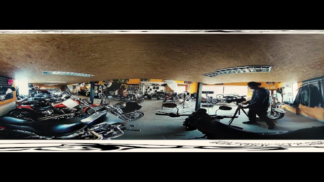 Kink bang with awesome Lady Dee from Grab