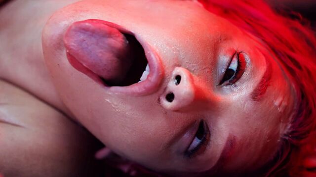 Bondage action with awesome Lily Lou from Grab