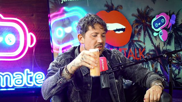 Chudai action with passionate Alex Jones and Kazumi from Grab