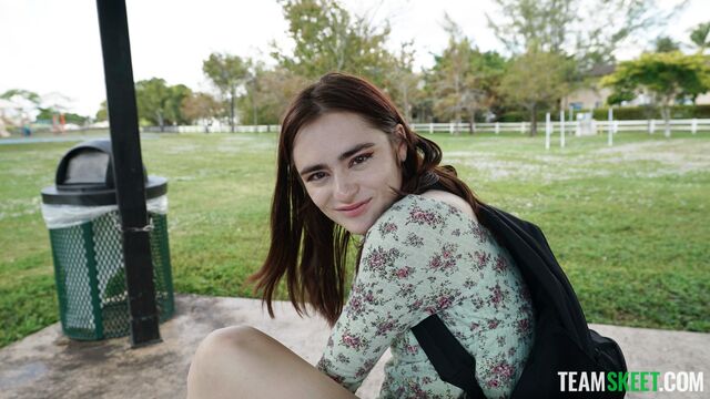 Teen (18+) sex with passionate Reese Robbins