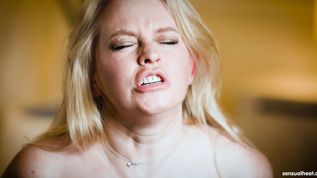 Long Hair porn with tempting Anna Lynx