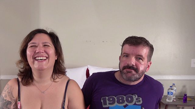 Milf smut with pretty Scarlett Foxx and Sergeant Miles from Grab