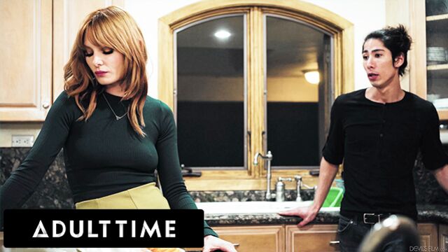 Moaning smut with gorgeous Lacy Lennon from Grab