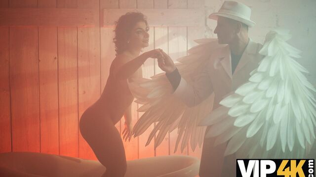 Oral screw with hot Lola Danger