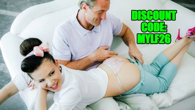 Domestic video with sexy Alison Rey