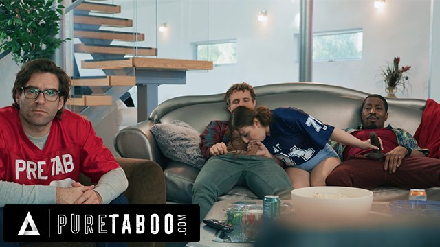 Threesome film with sexy Isiah Maxwell and Leana Lovings from Grab