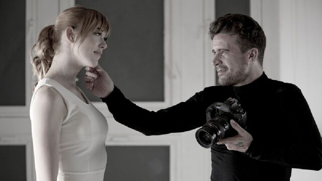 Shaved scene with passionate Cherry Kiss