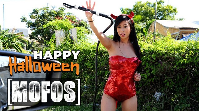 Dark Hair action with awesome Jade Kush and Tyler Steel