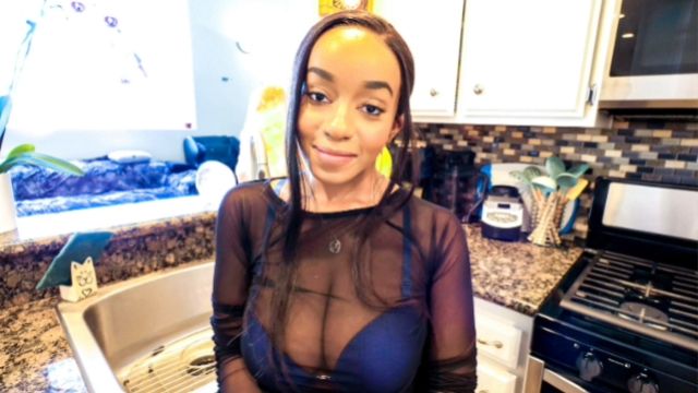 Creampie sex with pretty Lily Starfire
