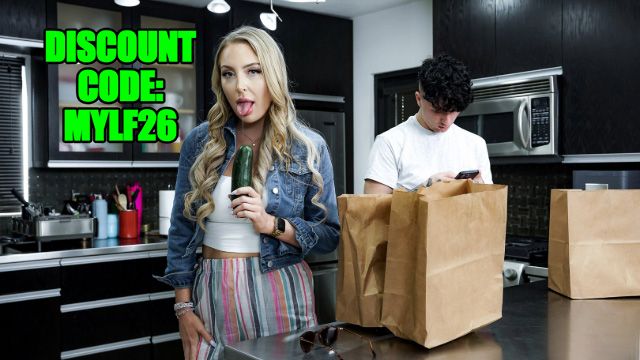 Sloppy film with sexy Ethan Seeks and Harper Hill from Grab