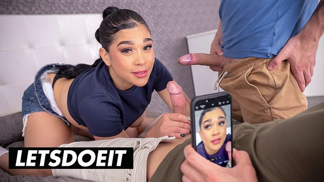 Busty action with horny Alexis Doll, Jason Carrera and Yeri Blue from Grab