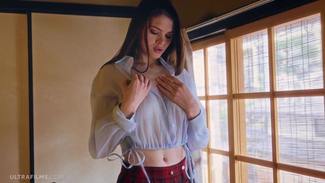 Young (18+) bang with sexy Kinsley White