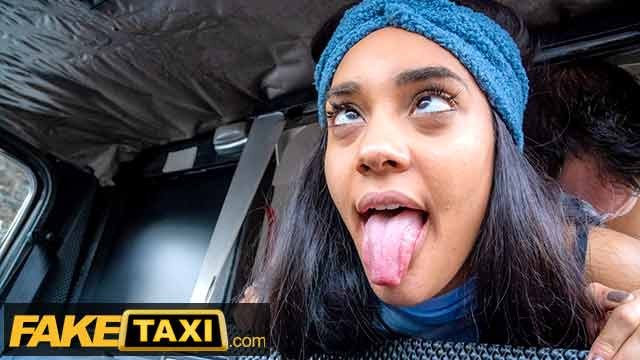 Reverse Cowgirl film with prefect Capri Lmonde from Grab