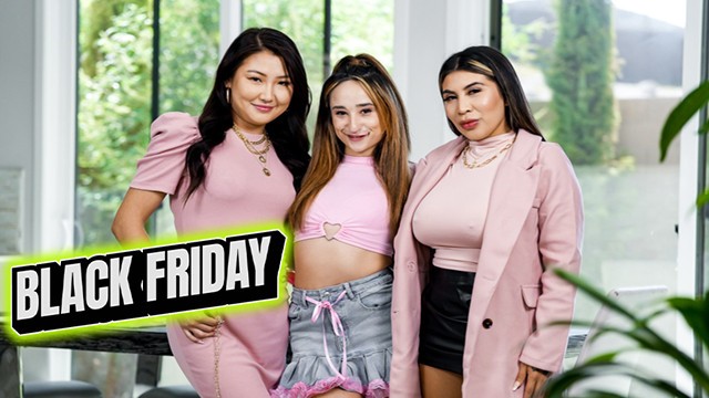 Big Tits sex with passionate Aviana Violet, Isabella Nice, Jade Luv and Tokyo Lynn from Grab