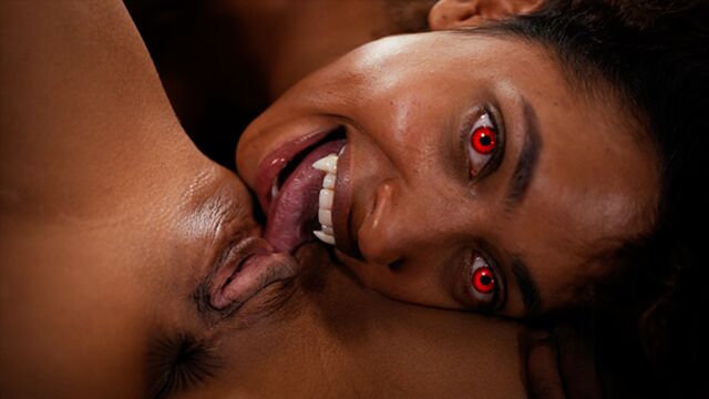 Mesmerized porn with hot Canela Skin