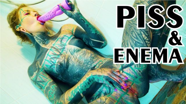 Female Orgasm scene with seductive Anuskatzz