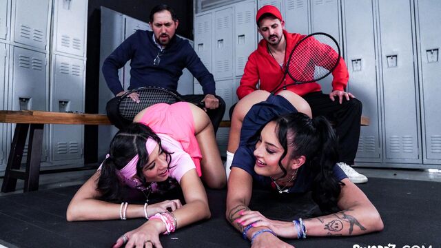 Foursome action with prefect Luxe La Fox and Valerie Vixen