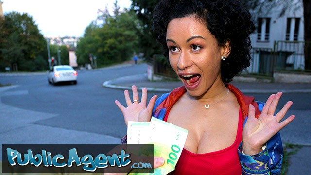 Public film with pretty Stacy Bloom from Grab