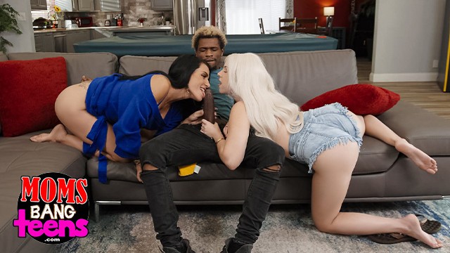 Pornstar film with sexy Damion Dayski, Gia OhMy and Sandy Love from Grab