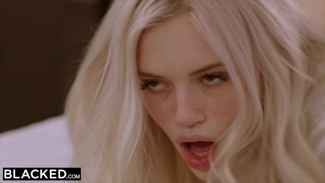 Handjob scene with passionate Alex Grey from Grab