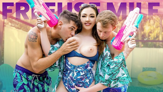 Hardcore action with passionate Cassie Lenoir, Jimmy Michaels and Kai Jaxon from Grab