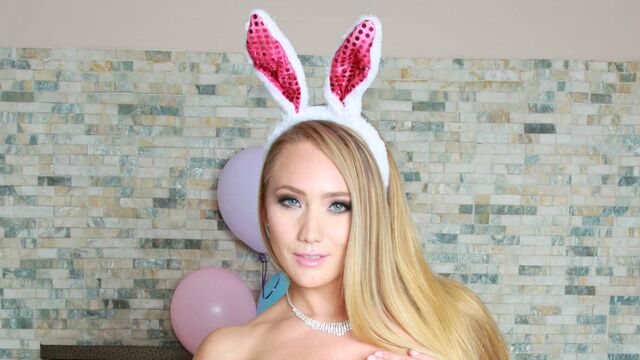 Oral movie with pretty AJ Applegate