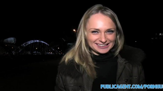 Publicagent screw with gorgeous Ivana Sugar from Grab