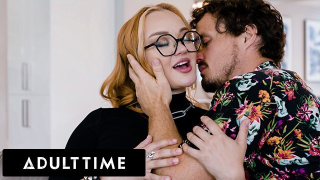 Doggystyle sex with passionate Emma Magnolia