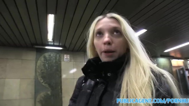 Pornstar video with prefect Miriama Kunkelova from Grab