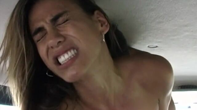 Public sex with sexy Carolina