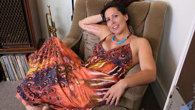 Solo Female screw with hot Jade Winters