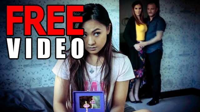 Step Fantasy screw with sexy Phoebe Kalib from Grab
