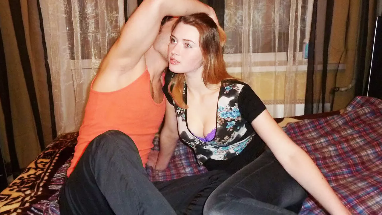 Missionary action with horny Anisiya - MAX.PORN